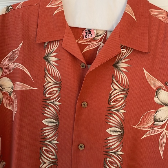 QuickSilver Comfort Fit XL Men’s Short Sleeve Shirt - Picture 2 of 5